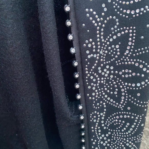 Jerzees Vintage Woman’s Rhinestone Zipper Jacket Size Medium - Picture 8 of 8